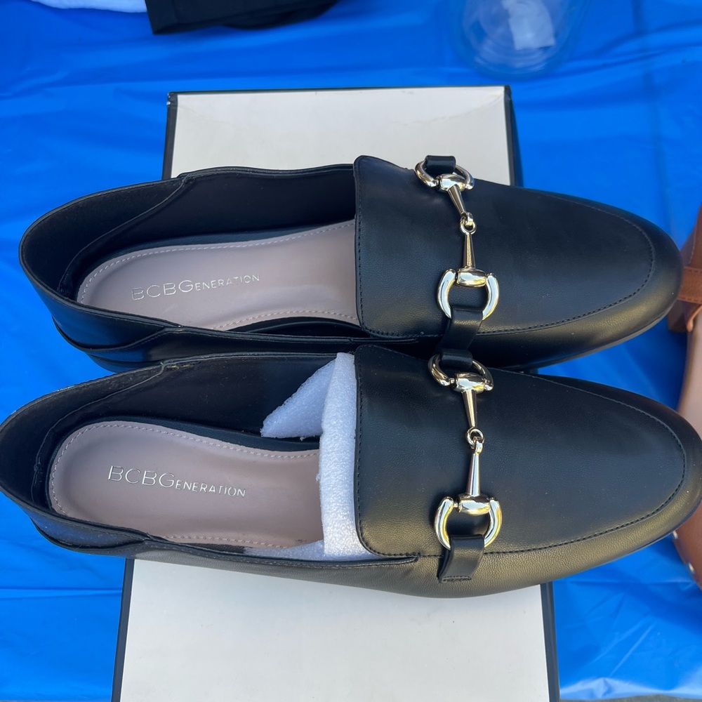 BCBGeneration Black Flats with Gold Chain Detail